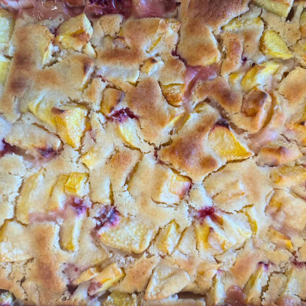 close up of sourdough peach cobbler