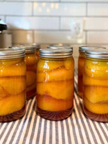 canned peaches in quart jars