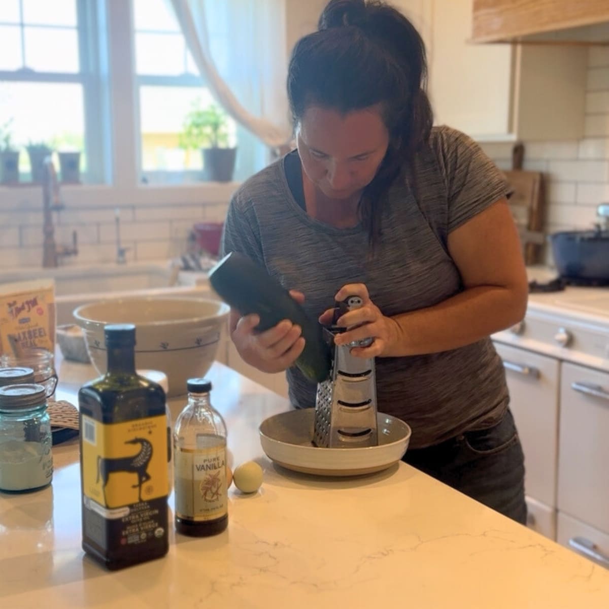 grating zucchini